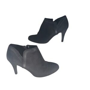 Dexflex Comfort Black Suede Ankle Boots Side Zip High Heel Booties 10W 157477